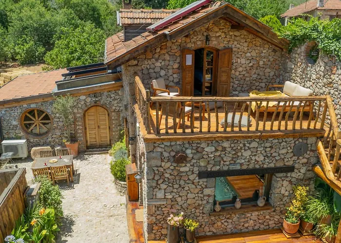 Levissi Otantic Stone In