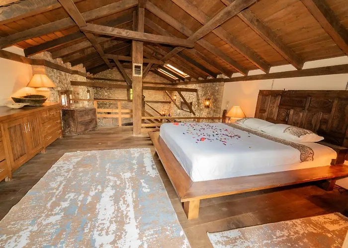 Levissi Otantic Stone In Vila *