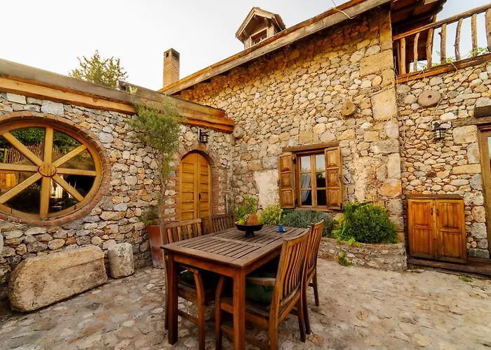 Vila Levissi Otantic Stone In *