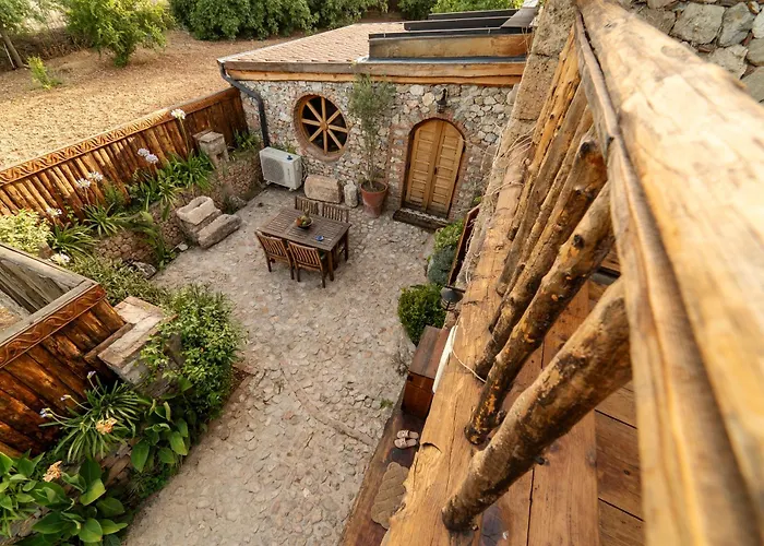 Levissi Otantic Stone In Vila